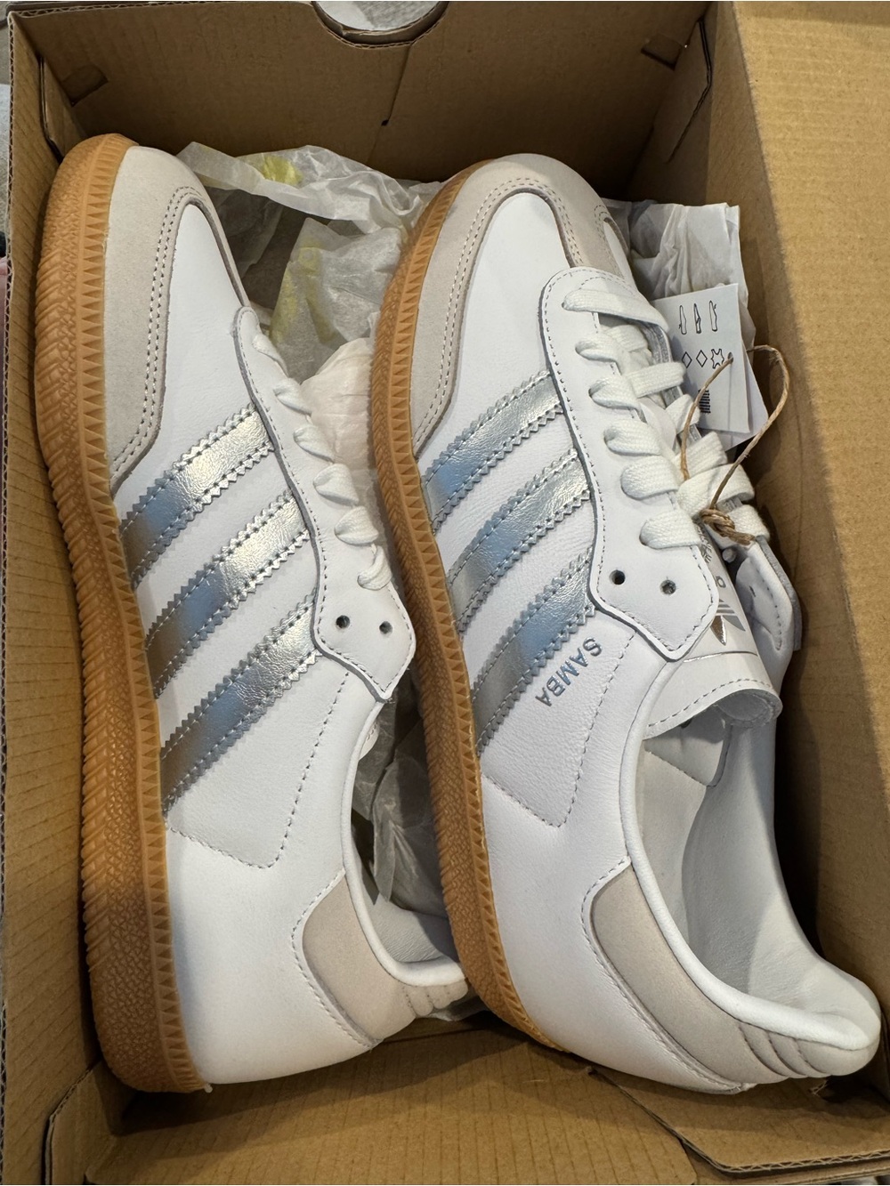 adidas Samba OG Women’s Sneakers Size 6.5 Cloud White Silver Grey - Picture 4 of 8